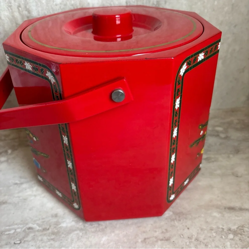 Vintage TOYO JAPAN Christmas Tree Ice Bucket with Removable Bucket Red